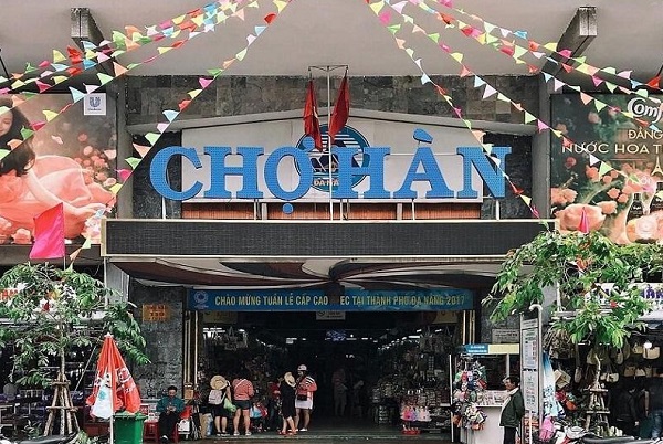 Chợ Hàn là trung tâm mua sắm lớn nhất Đà Nẵng