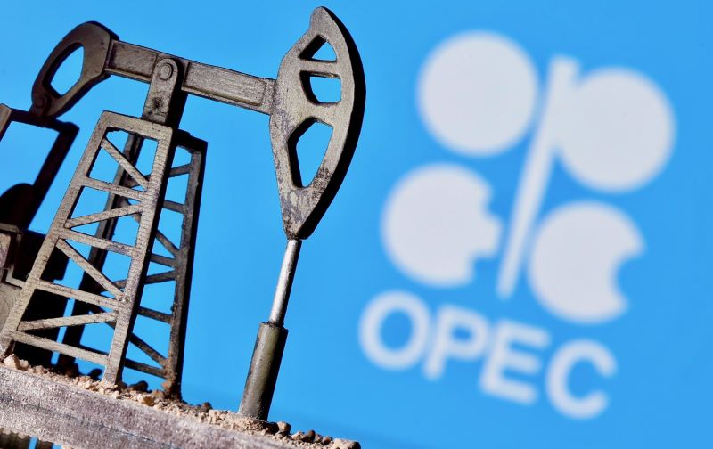 Trong khi OPEC nhiều khả năng duy trì đà giảm sản lượng, giá dầu sẽ phụ thuộc vào triển vọng kinh tế thế giới