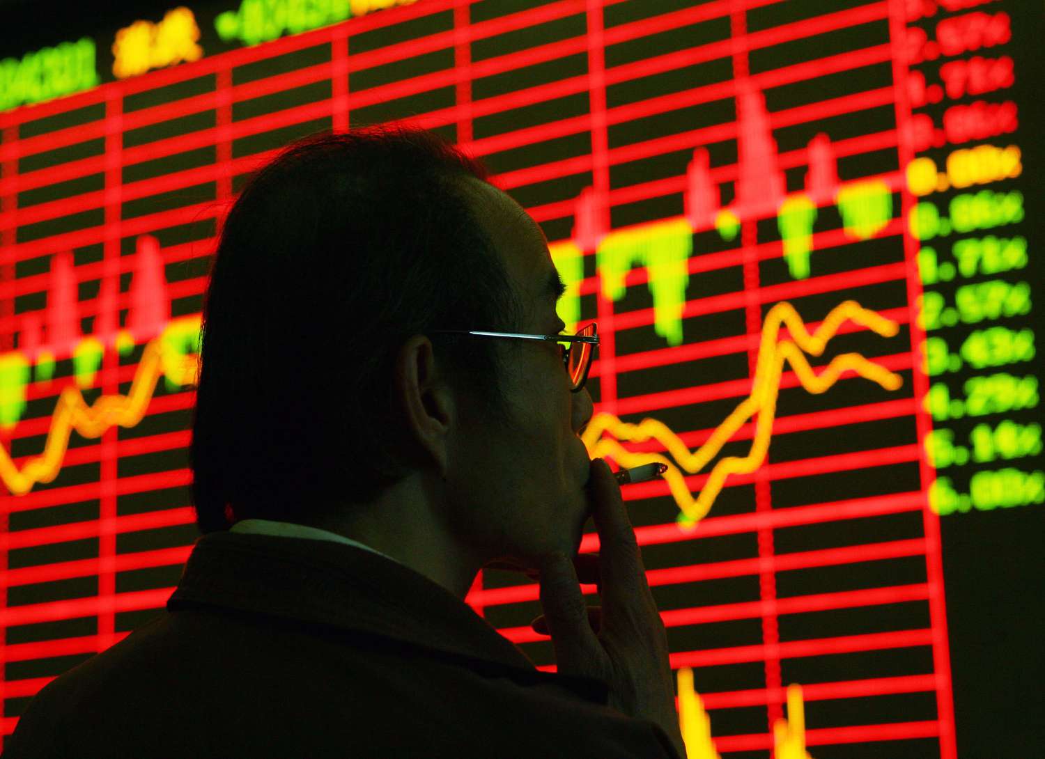 Trung Quốc trong năm qua đã phải chứng kiến dòng vốn ngoại tháo chạy khỏi thị trường chứng khoán