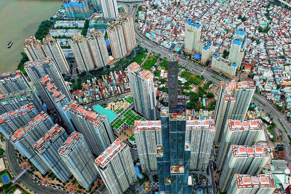 Giá chung cư trung cấp sử dụng nhiều năm ở Hà Nội có xu hướng giảm nhẹ. 